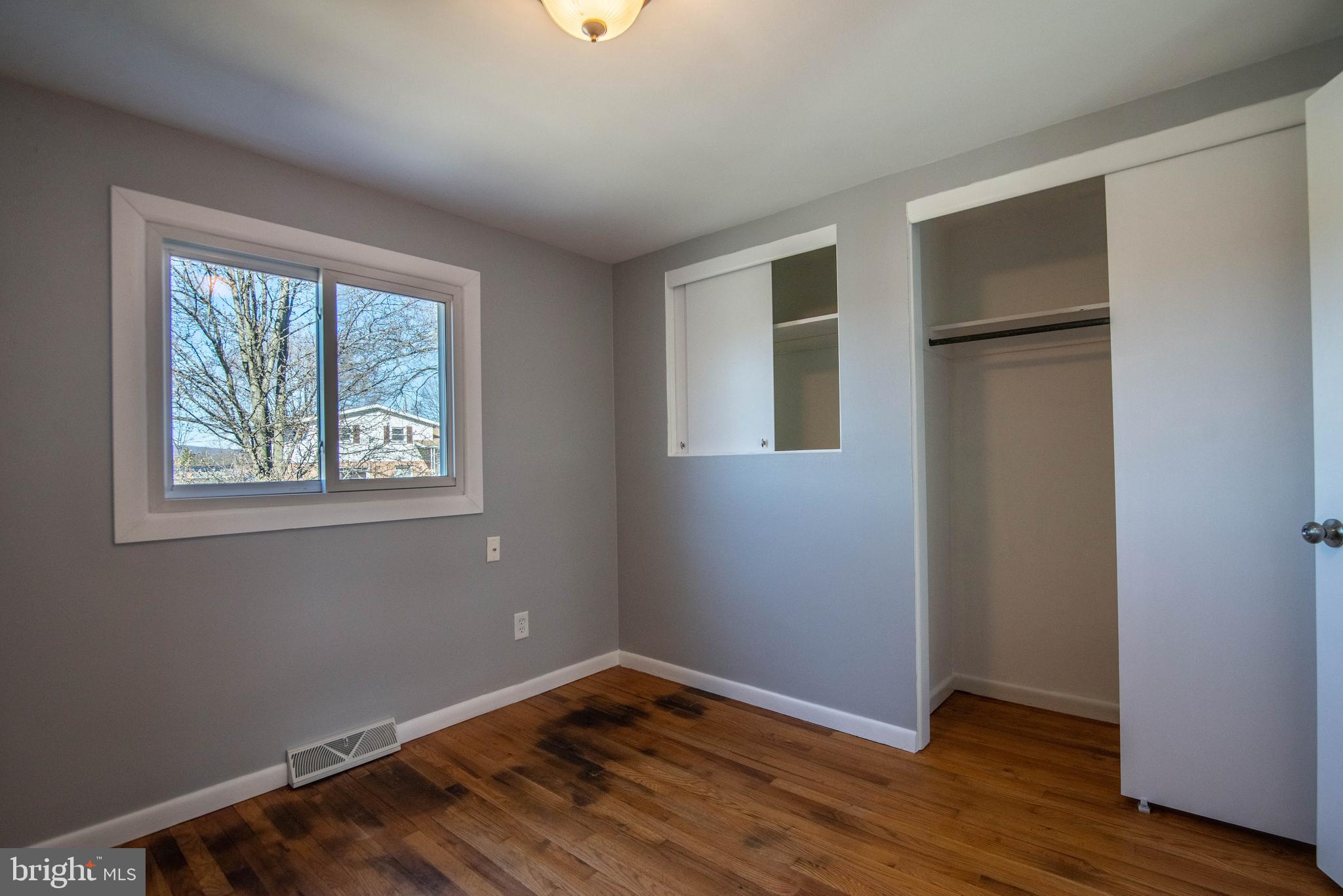 4615 Coventry Road Harrisburg, PA 17109 - Photo 9 of 29 Gallery Image 9