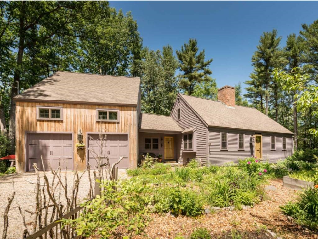 47 Bartlett Road Kittery, ME 03905 - Photo 2 of 30