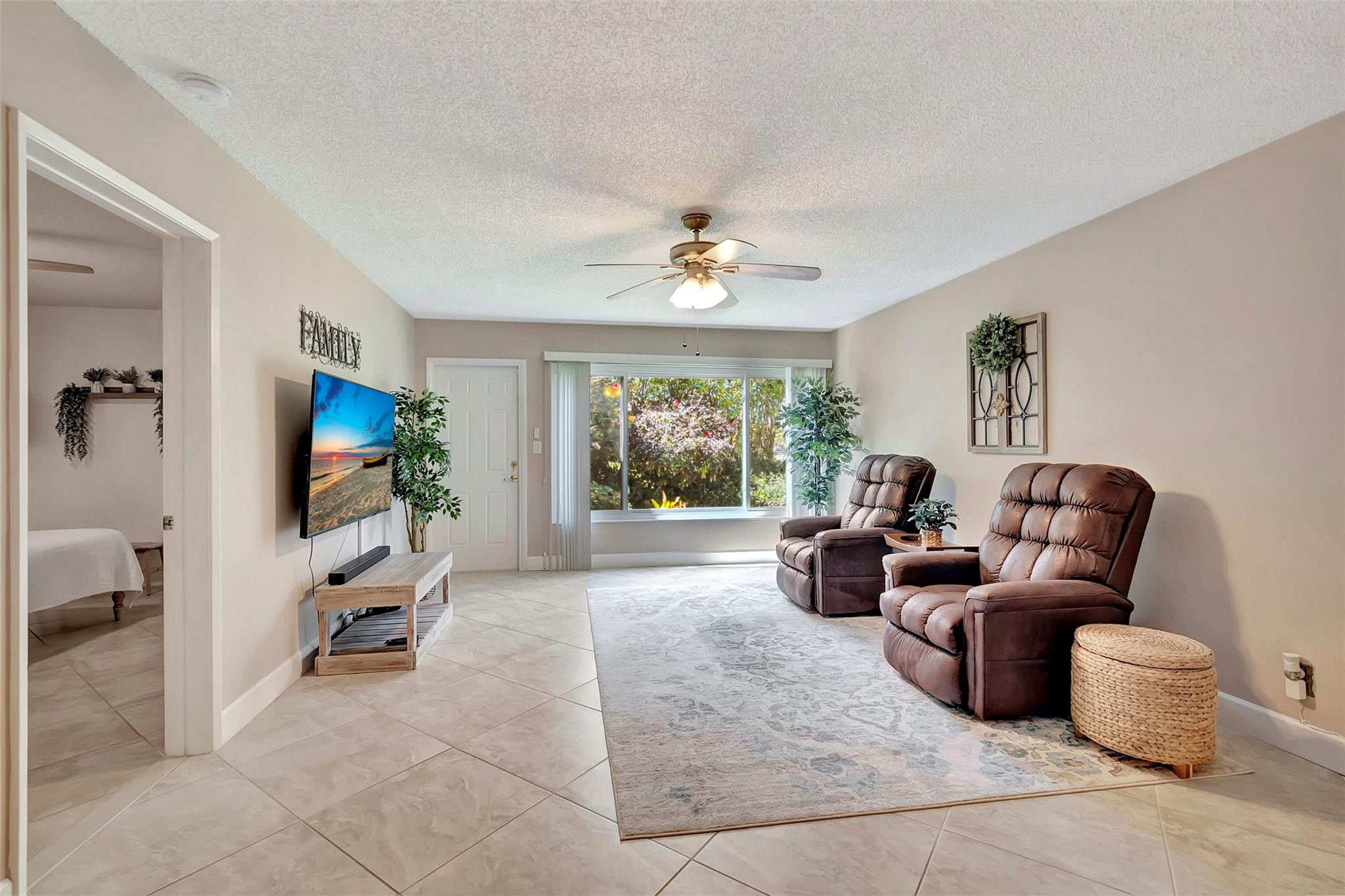 18801 Jolson Avenue, Unit 2 Boca Raton, FL 33496 - Photo 9 of 36 Photo 9
