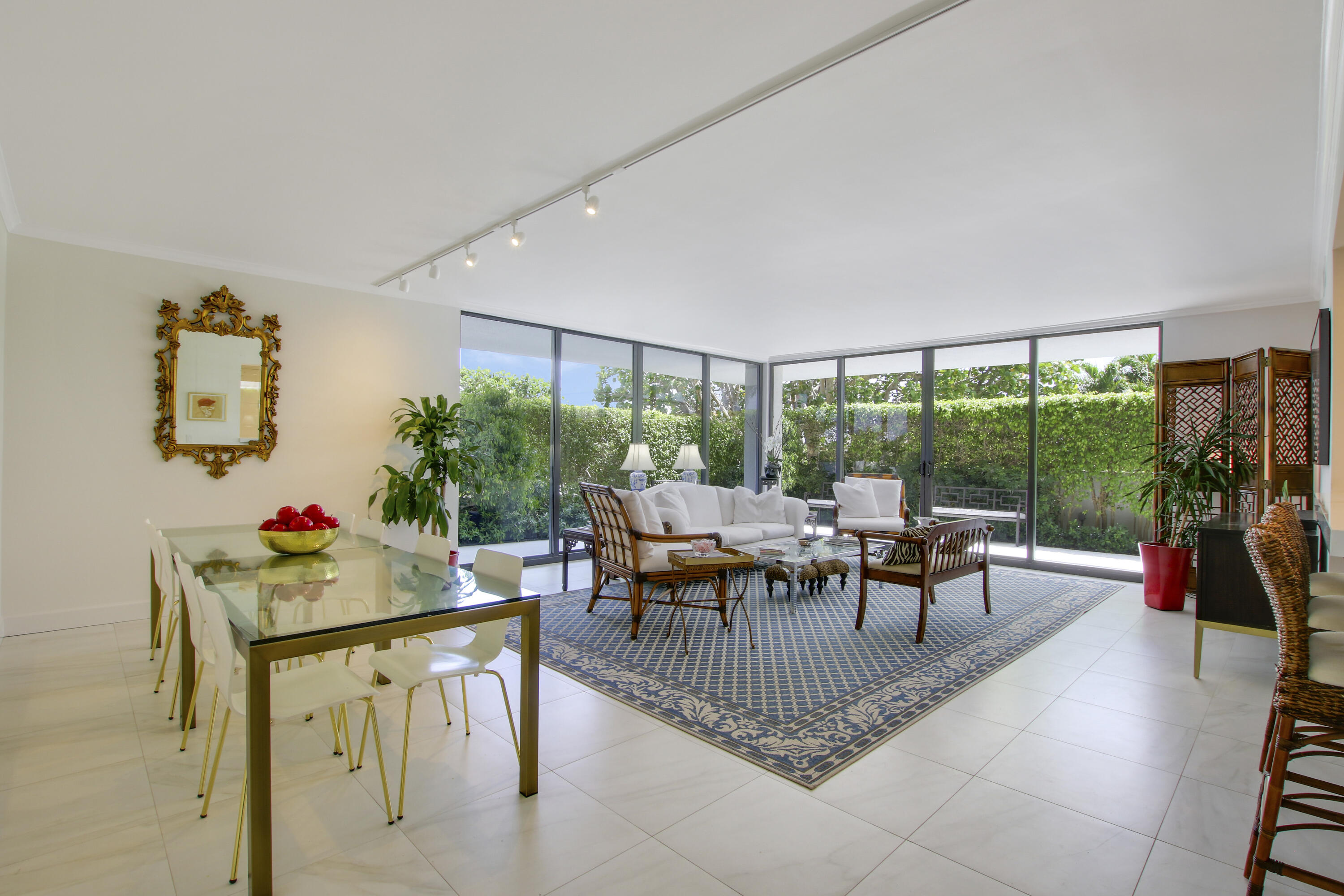 2150 Ibis Isle Road, Unit 4 Palm Beach, FL 33480 - Photo 5 of 14 House-49