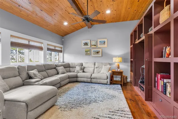 $1,449,000 | 6430 Signal Mountain Road, Beulah, CO 81023