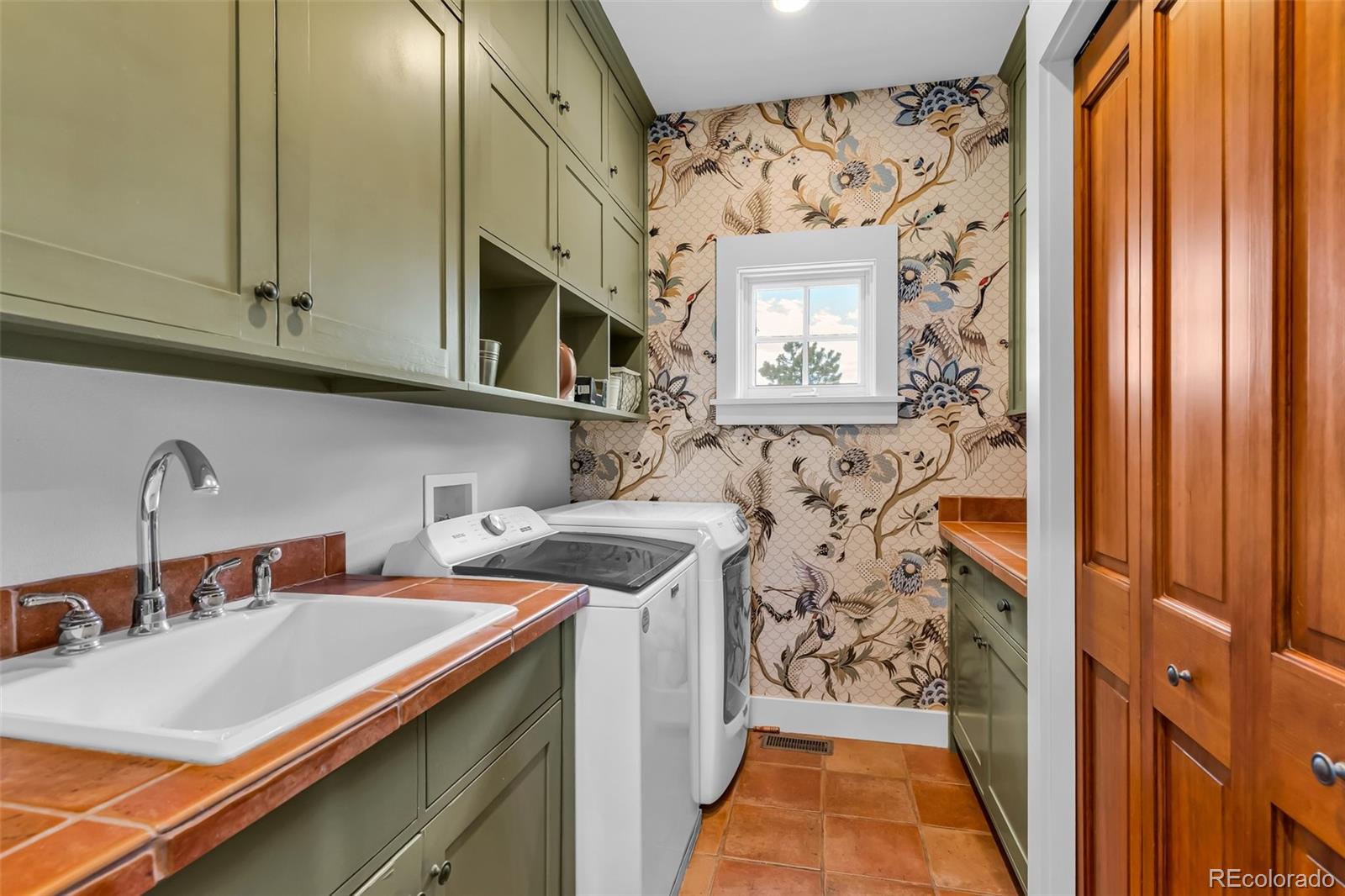 6430 Signal Mountain Road Beulah, CO 81023 - Photo 36 of 48