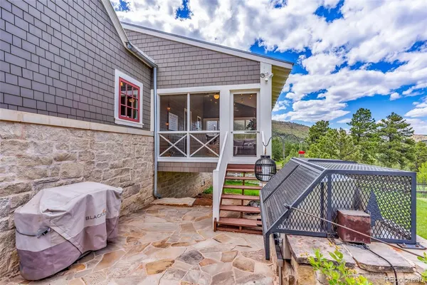 $1,449,000 | 6430 Signal Mountain Road, Beulah, CO 81023