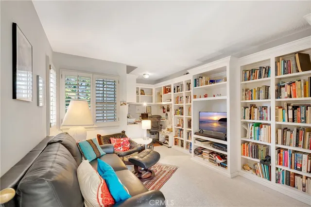 $1,149,000 | 601 John K Drive, Unit 101, Long Beach, CA 90803