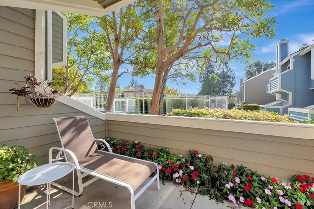 $1,099,000 | 601 John K Drive, Unit 101, Long Beach, CA 90803