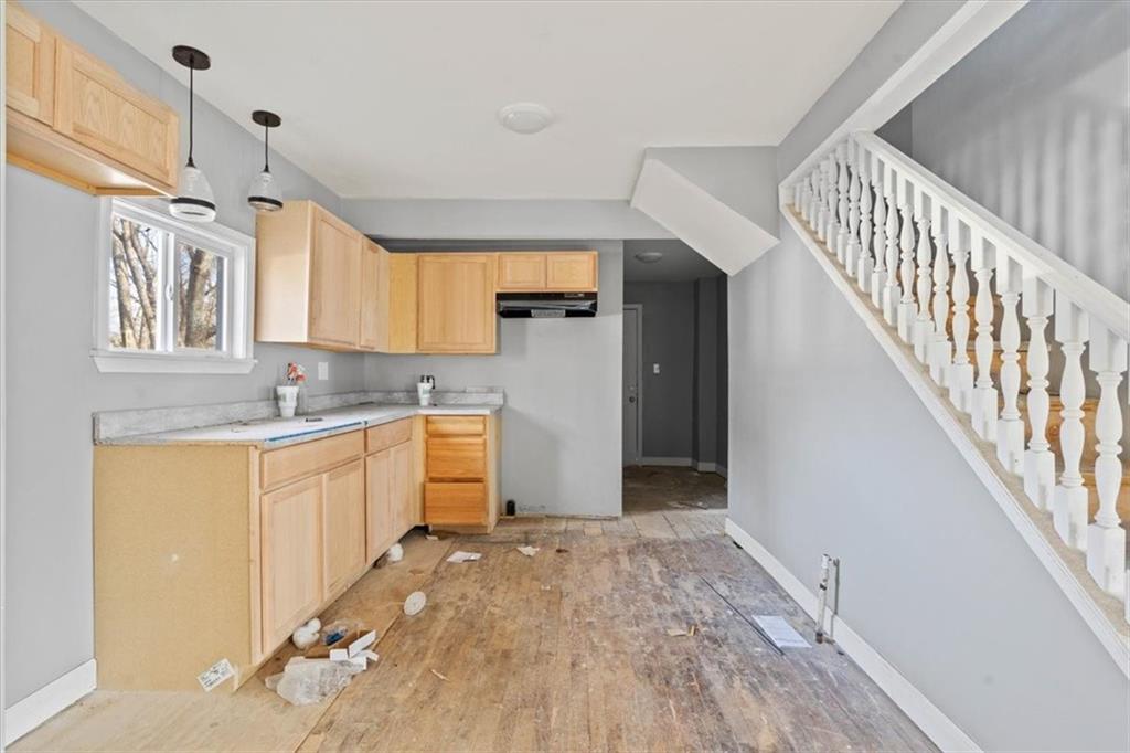 547 Blue Ridge Boulevard Kansas City, MO 64125 - Photo 9 of 18