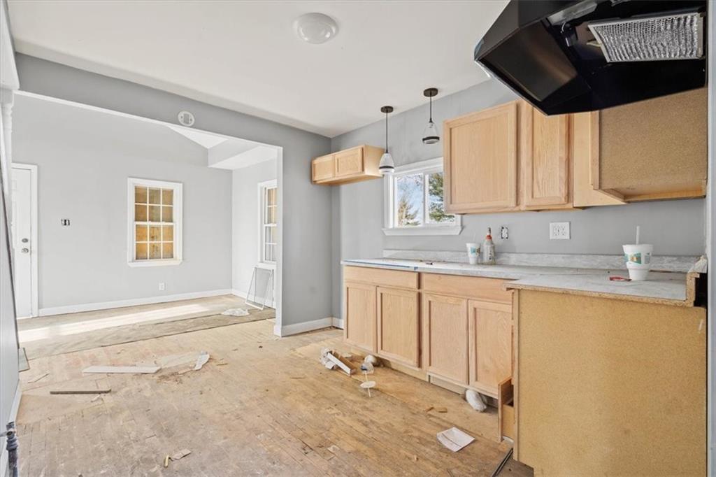 547 Blue Ridge Boulevard Kansas City, MO 64125 - Photo 10 of 18