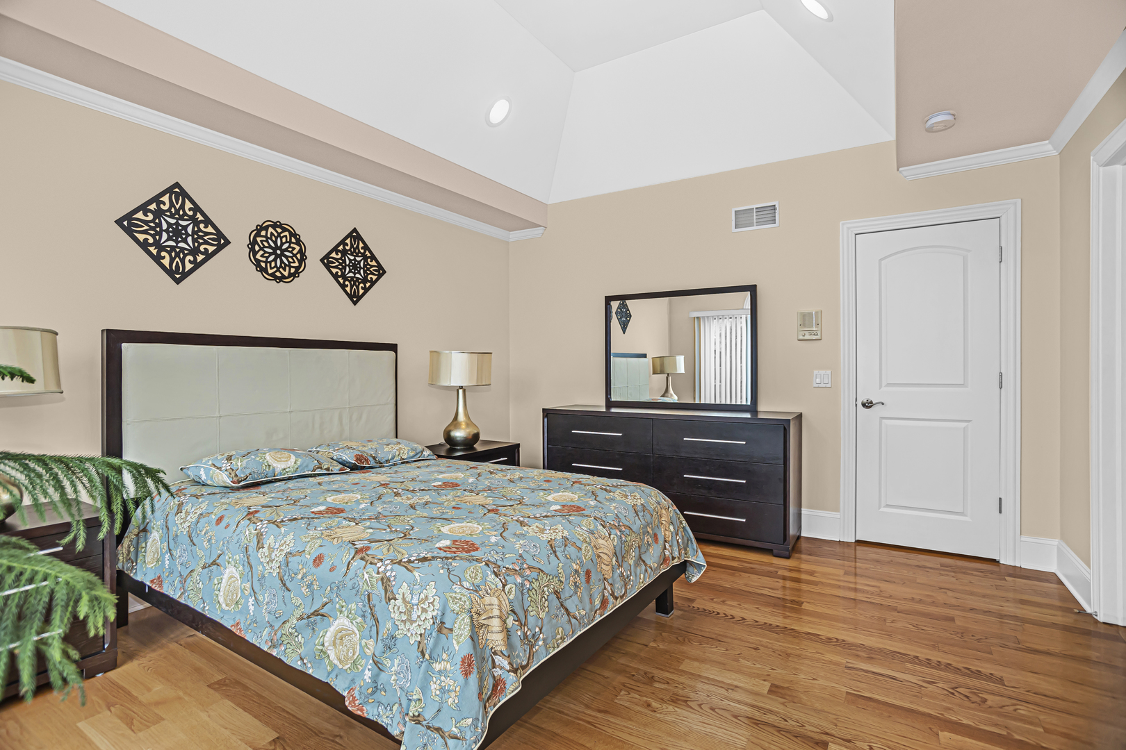 8040 West Charmaine Road Norridge, IL 60706 - Photo 33 of 62