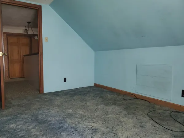 an empty room