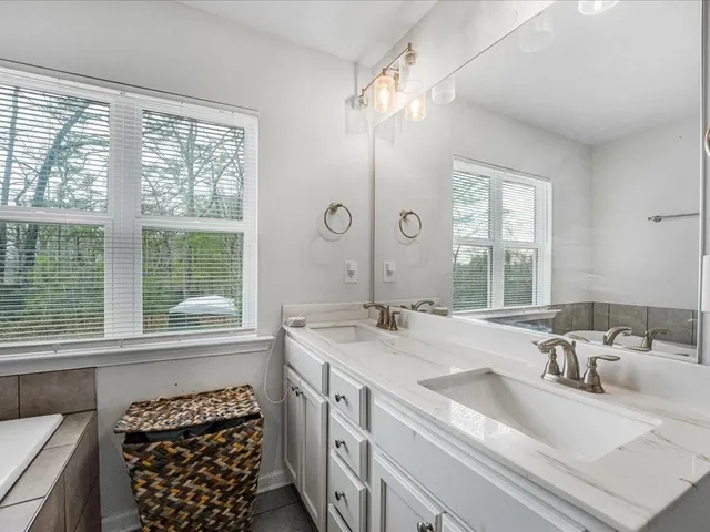 $389,900 | 4594 Grenadine Circle, Acworth, GA 30101