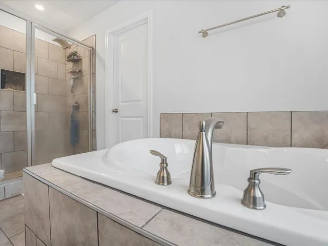 $389,900 | 4594 Grenadine Circle, Acworth, GA 30101