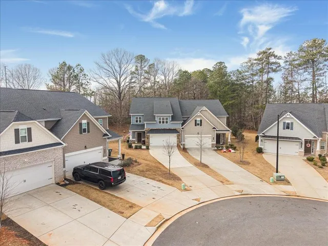 $389,900 | 4594 Grenadine Circle, Acworth, GA 30101