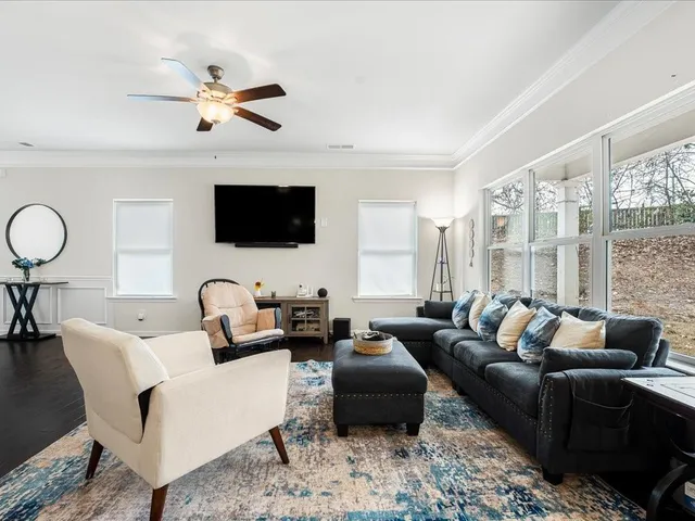 $389,900 | 4594 Grenadine Circle, Acworth, GA 30101