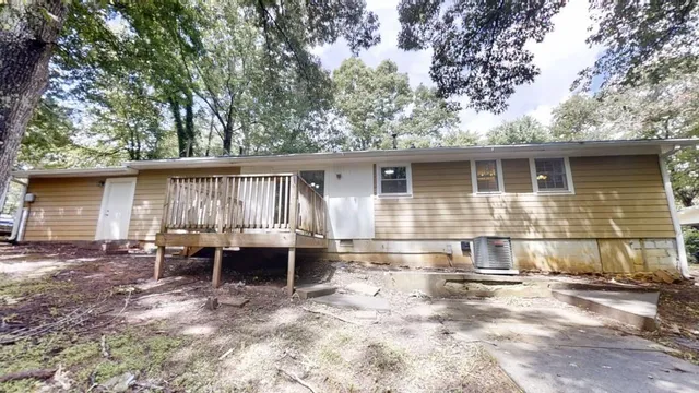 $279,900 | 5574 Oak Grove Drive, Acworth, GA 30102