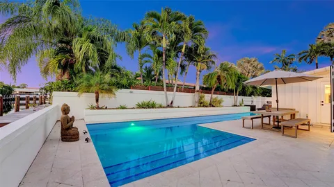 $1,424,950 | 2409 Northeast 19th Avenue, Wilton Manors, FL 33305