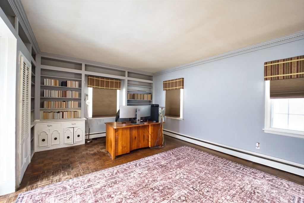 247 Albany Street Fall River, MA 02720 - Photo 15 of 37