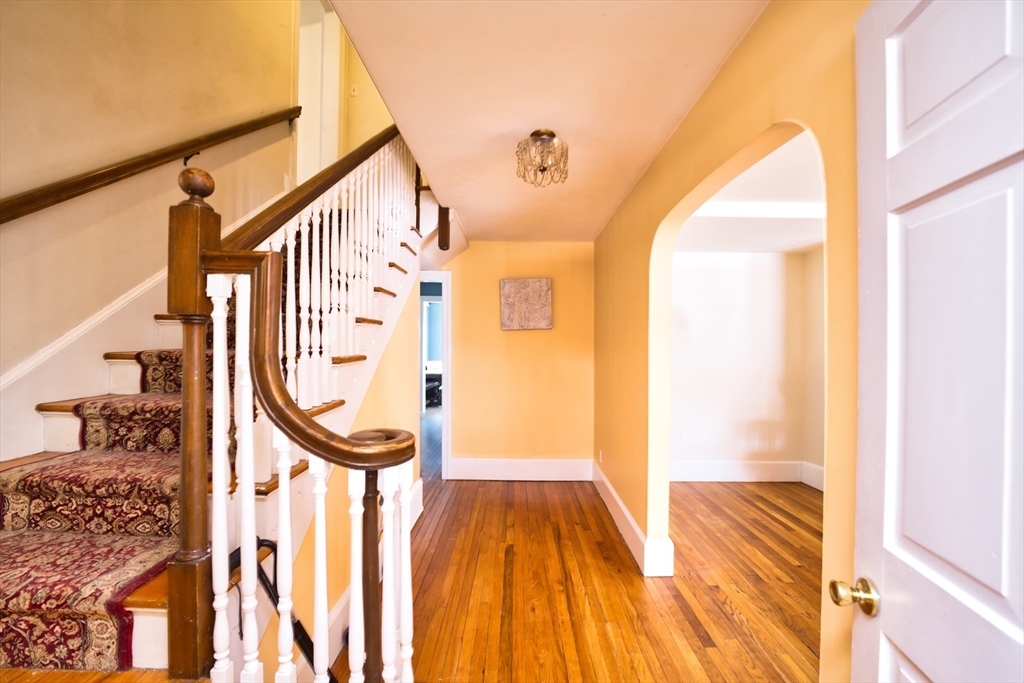 247 Albany Street Fall River, MA 02720 - Photo 18 of 37