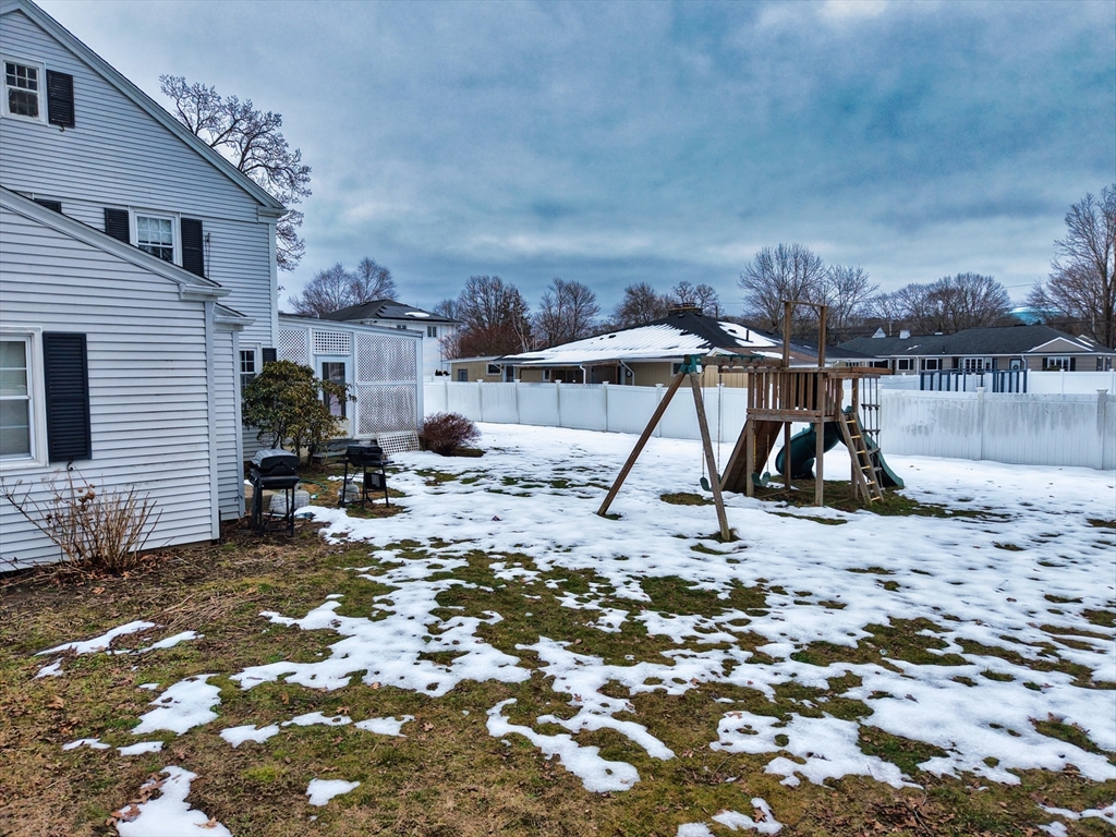 247 Albany Street Fall River, MA 02720 - Photo 34 of 37