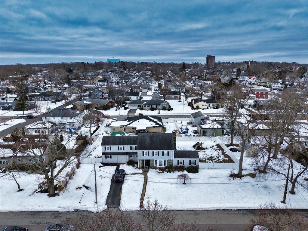 247 Albany Street Fall River, MA 02720 - Photo 4 of 37