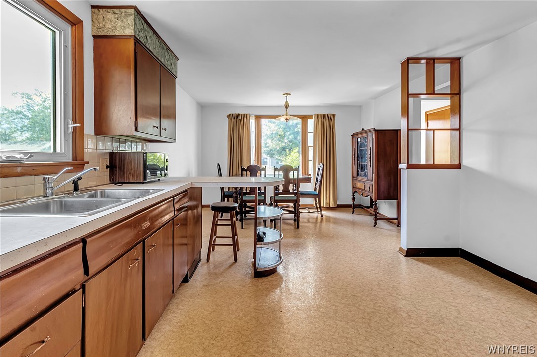 260 Seton Road Cheektowaga, NY 14225 - Photo 8 of 27