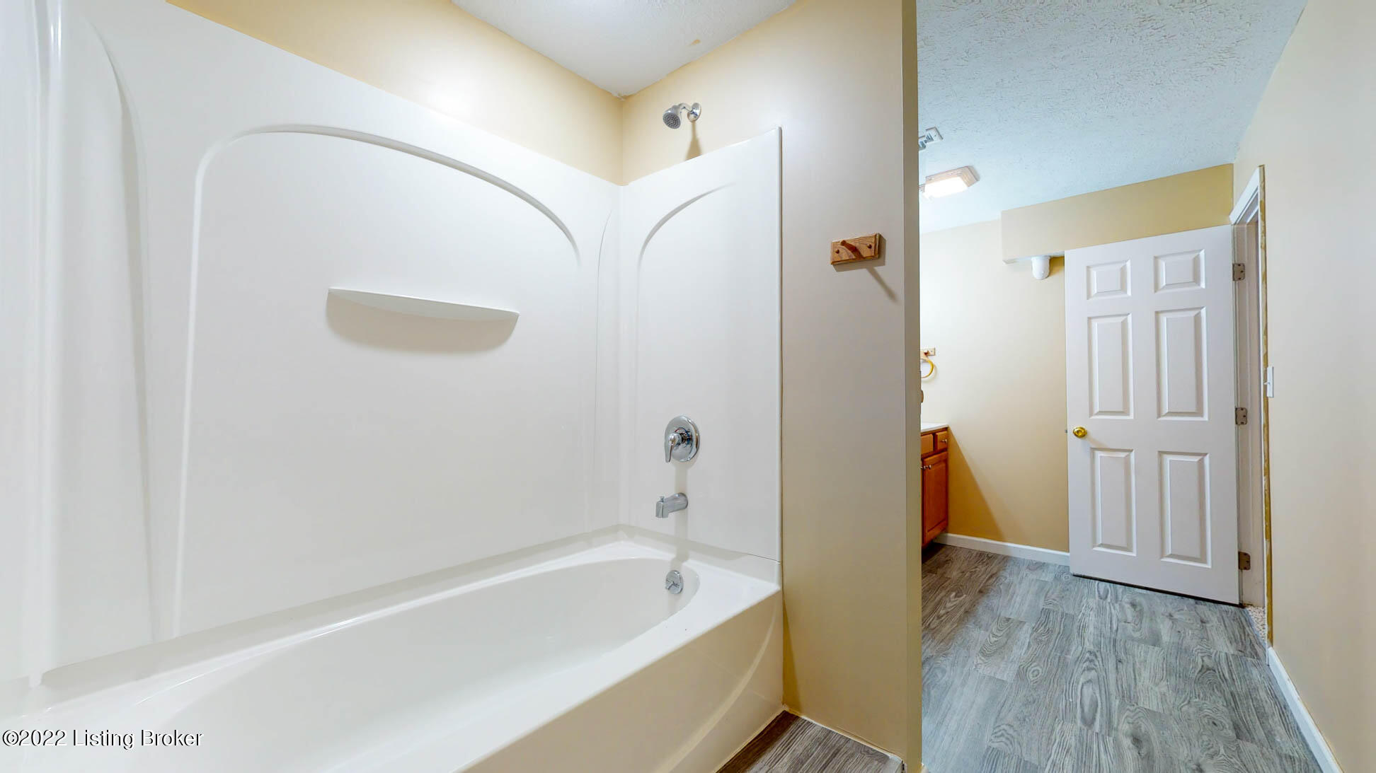 261 Flat Rock Road Elizabethtown, KY 42701 - Photo 36 of 51 Basement Full Bath