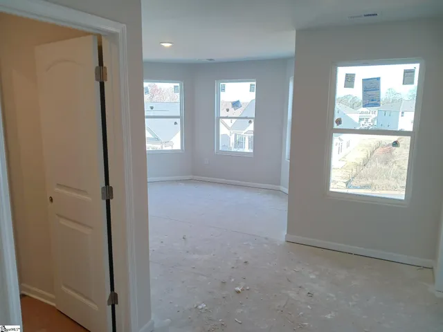 $320,990 | 217 Pretoria Drive, Woodruff, SC 29388