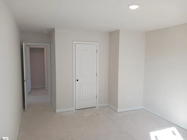 $320,990 | 217 Pretoria Drive, Woodruff, SC 29388