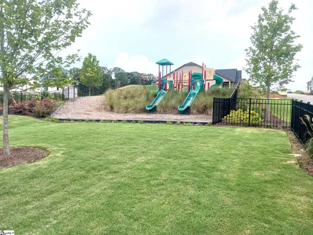 $320,990 | 217 Pretoria Drive, Woodruff, SC 29388