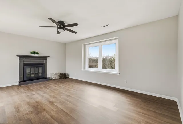 $184,900 | 2514 East 51st Street, Unit E, Davenport, IA 52807