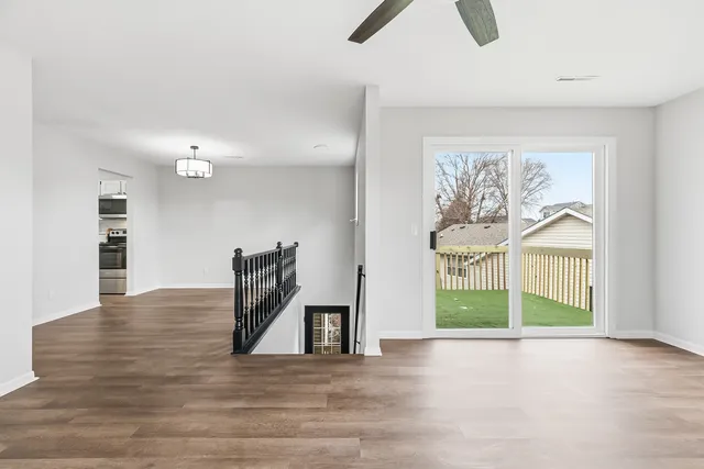 $184,900 | 2514 East 51st Street, Unit E, Davenport, IA 52807