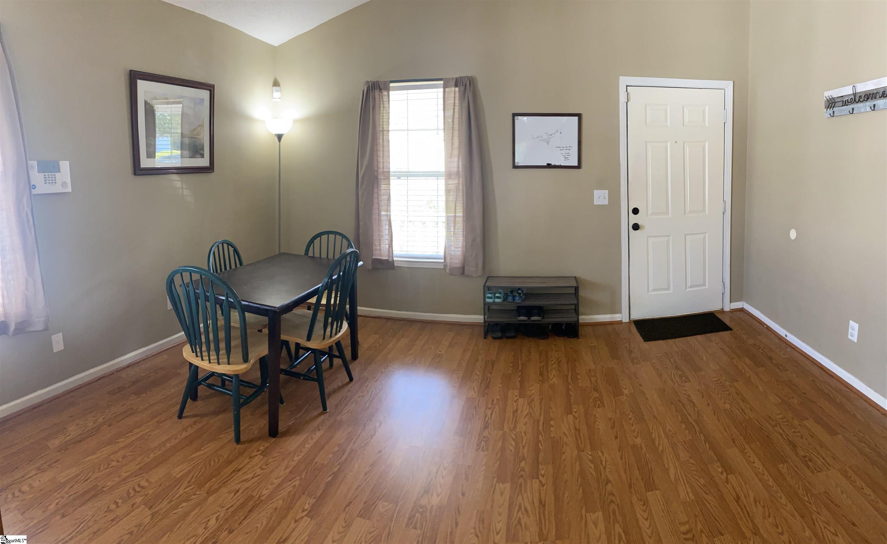 320 Hampton Ridge Drive Greer, SC 29651 - Photo 7 of 32 Gallery Image 7