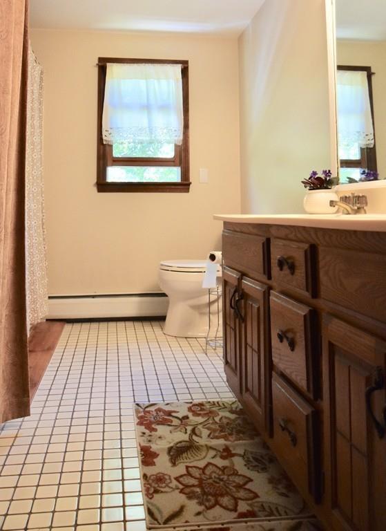 33 Rockrimmon Road Worcester, MA 01602 - Photo 12 of 17 Gallery Image 12
