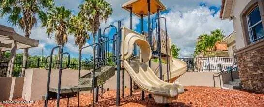 $2,495 | 1455 Isabella Drive, Unit 101, Melbourne, FL 32935