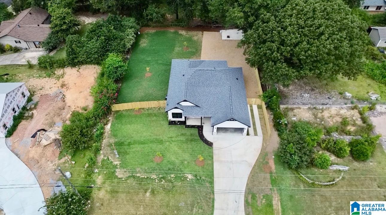 904 Willow Bend Road Pelham, AL 35124 - Photo 2 of 35