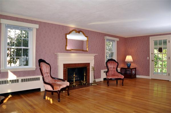 11 Garfield Road Milton, MA 02186 - Photo 3 of 14 Gallery Image 3