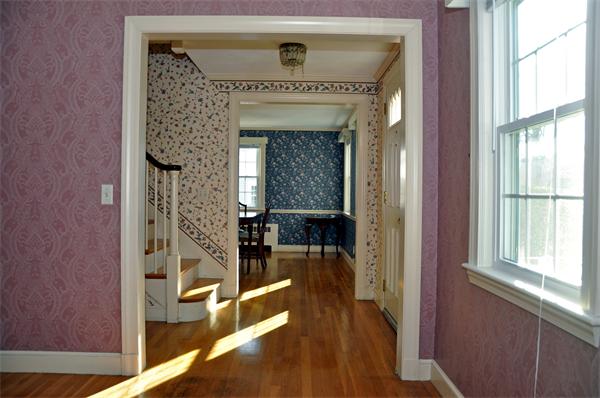 11 Garfield Road Milton, MA 02186 - Photo 4 of 14 Gallery Image 4