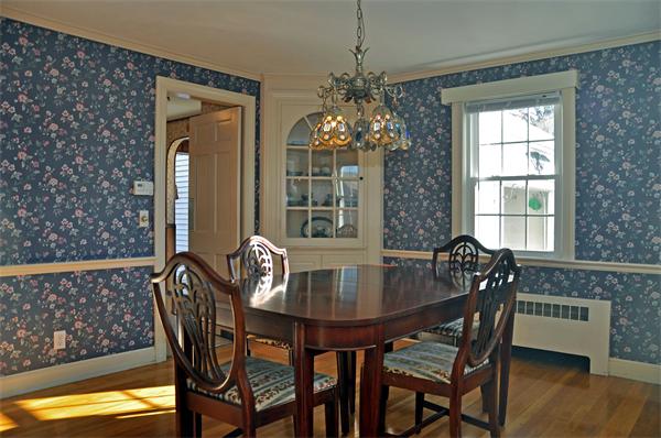 11 Garfield Road Milton, MA 02186 - Photo 5 of 14 Gallery Image 5