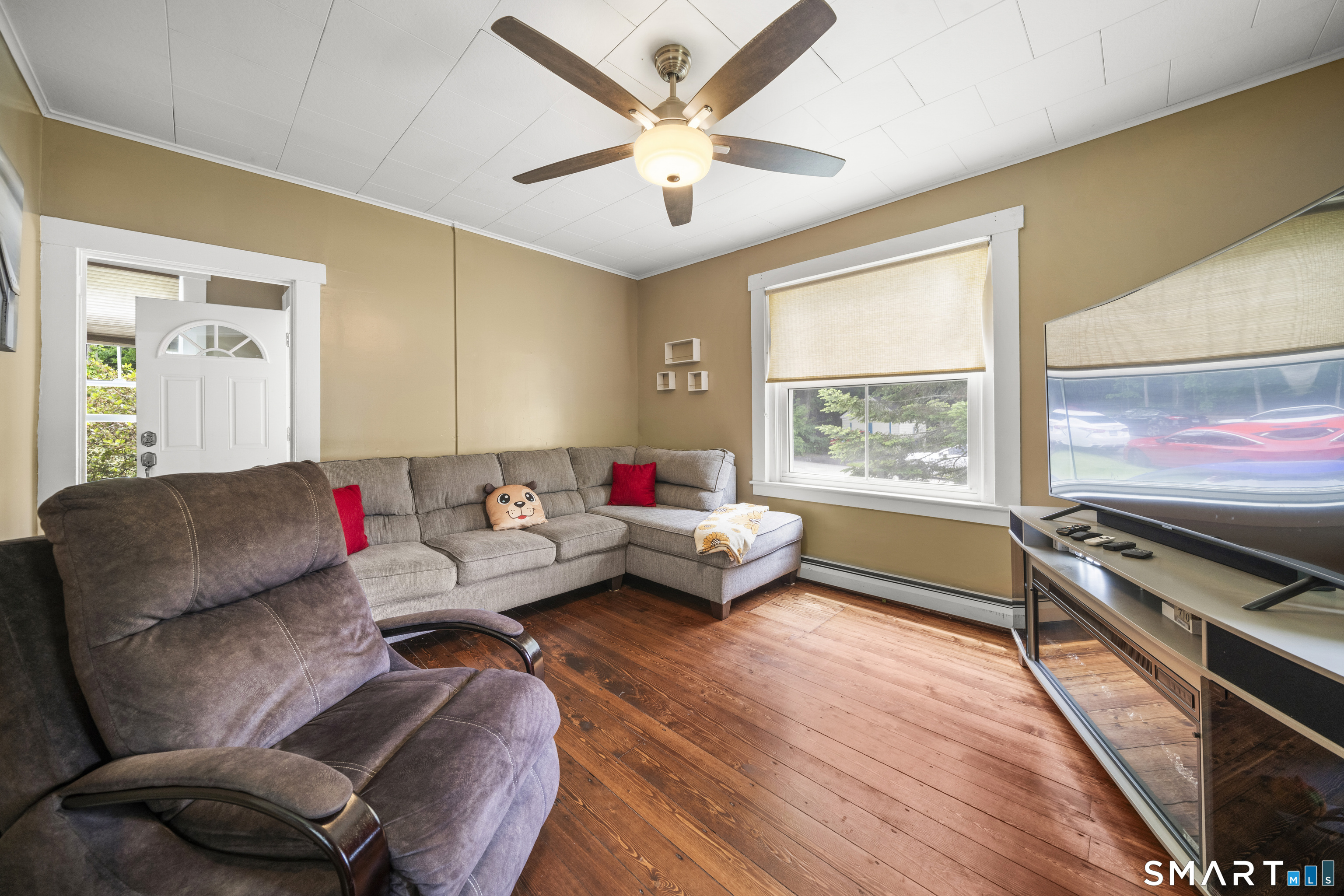 104 Fairview Street Windham, CT 06226 - Photo 8 of 33