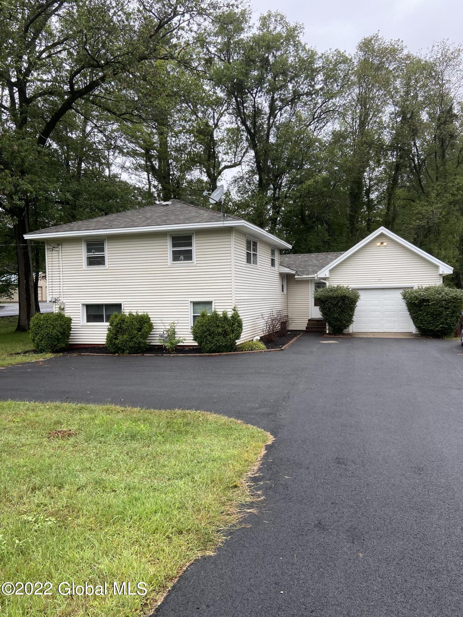 331 Reynolds Road Moreau, NY 12828 - Photo 15 of 15 IMG_2638