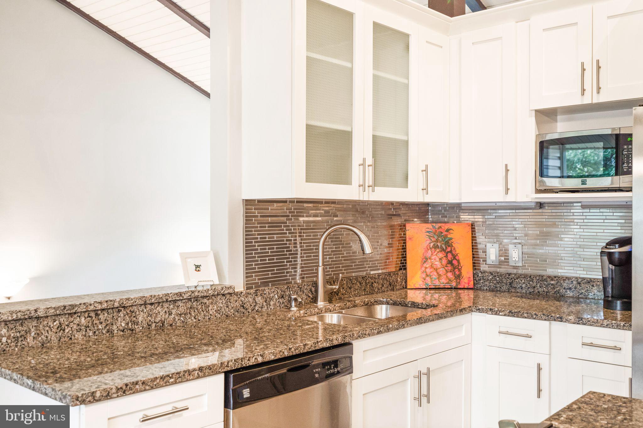 178 Magnolia Road Sterling, VA 20164 - Photo 17 of 42