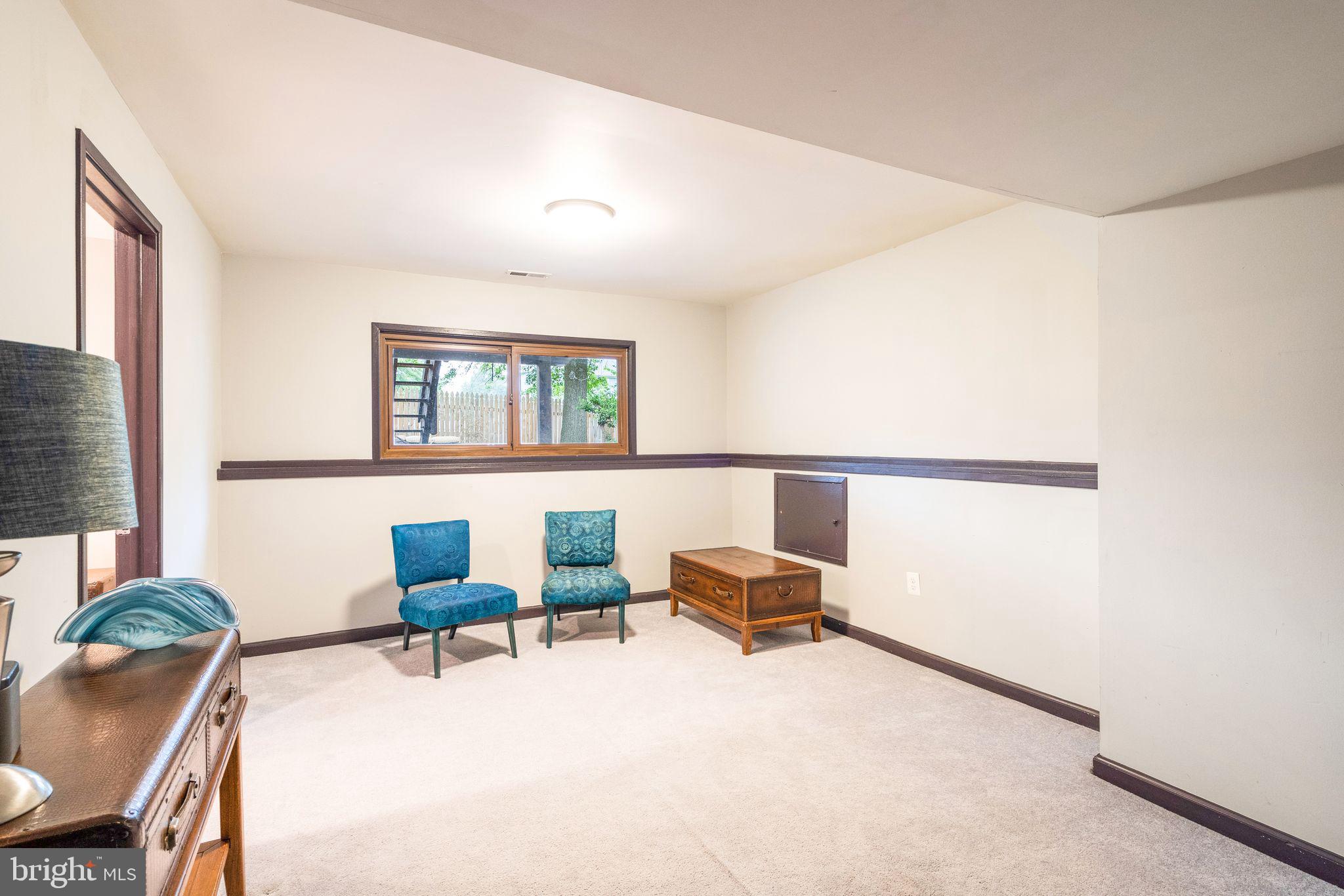 178 Magnolia Road Sterling, VA 20164 - Photo 28 of 42