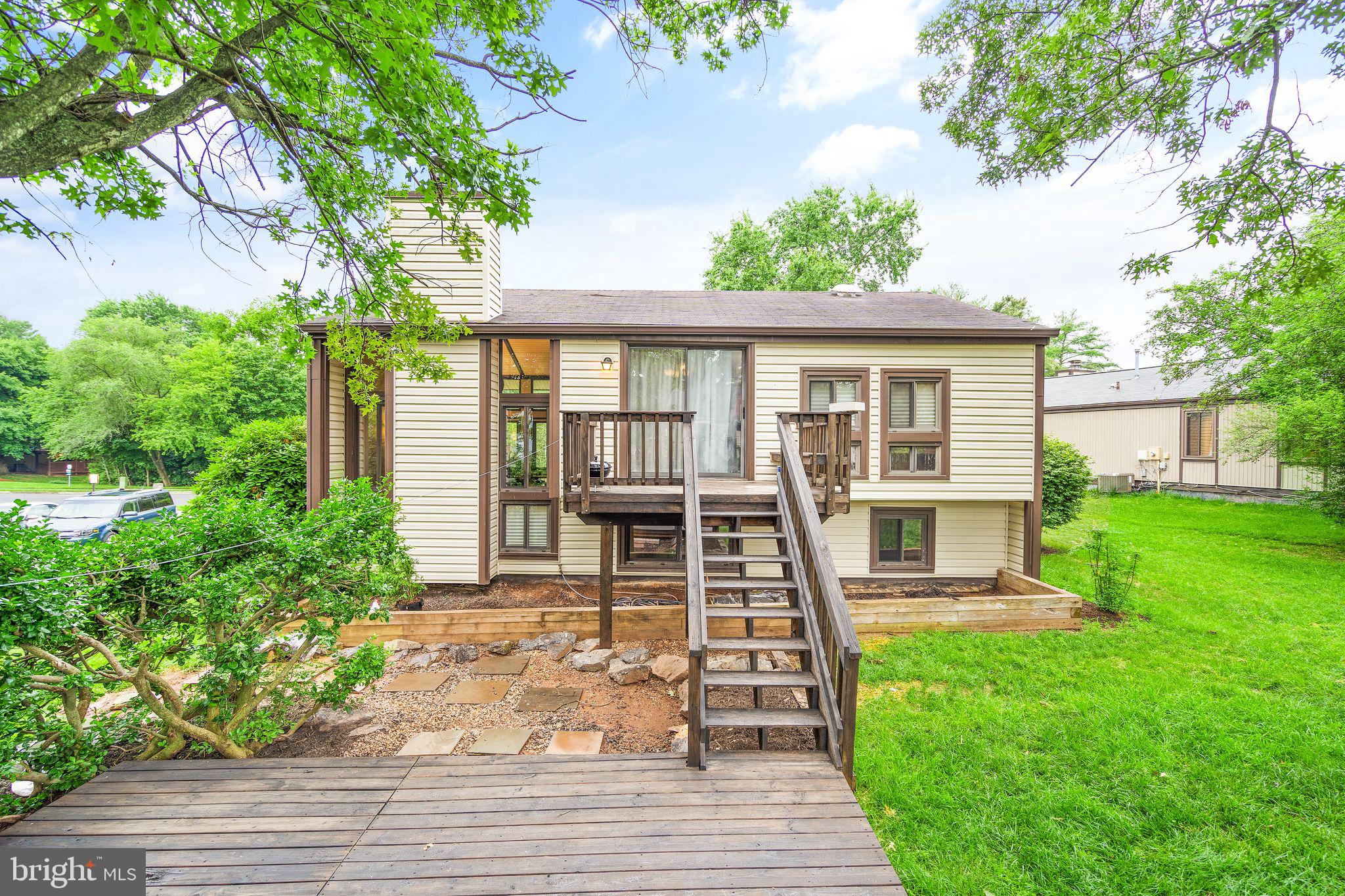 178 Magnolia Road Sterling, VA 20164 - Photo 33 of 42