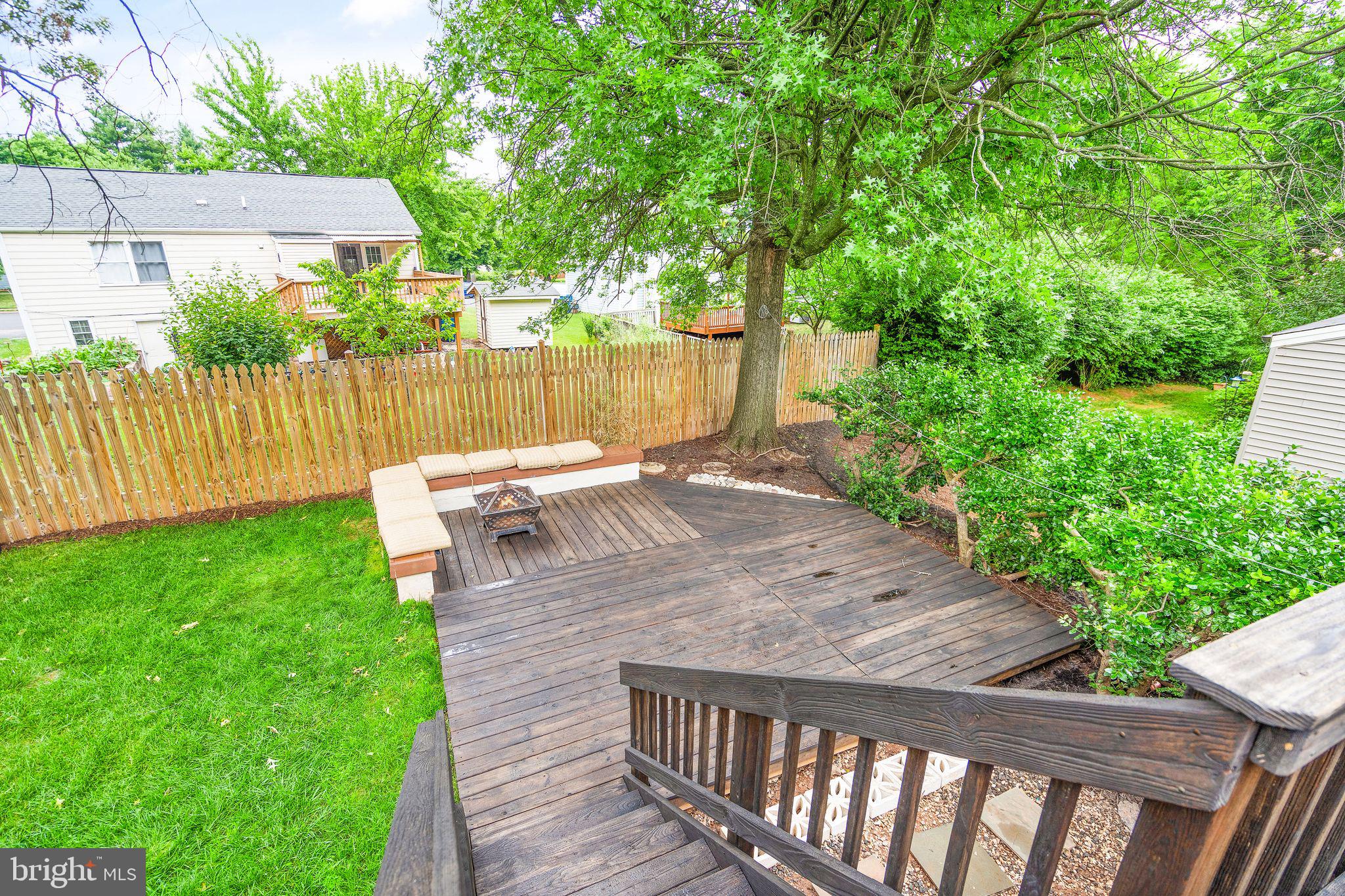 178 Magnolia Road Sterling, VA 20164 - Photo 35 of 42