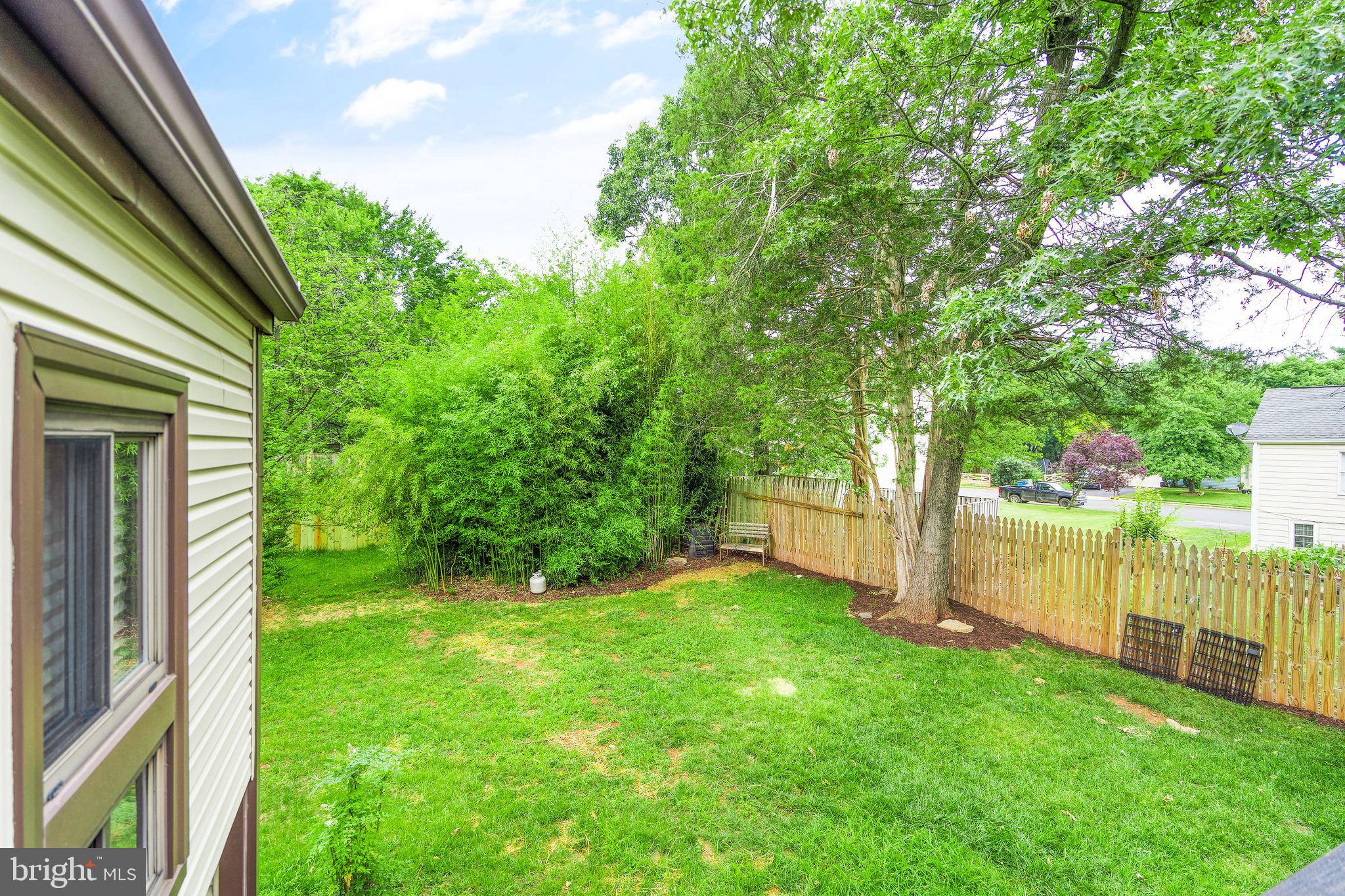 178 Magnolia Road Sterling, VA 20164 - Photo 37 of 42