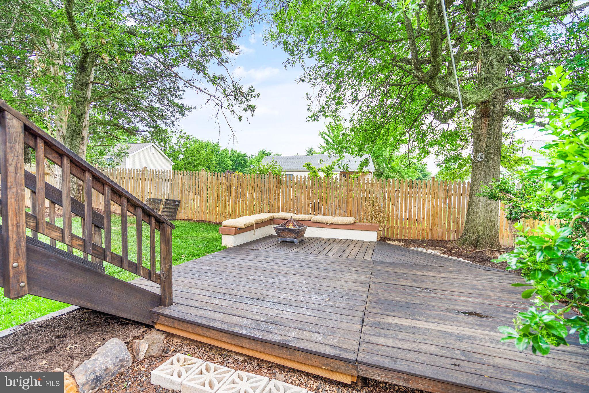 178 Magnolia Road Sterling, VA 20164 - Photo 40 of 42