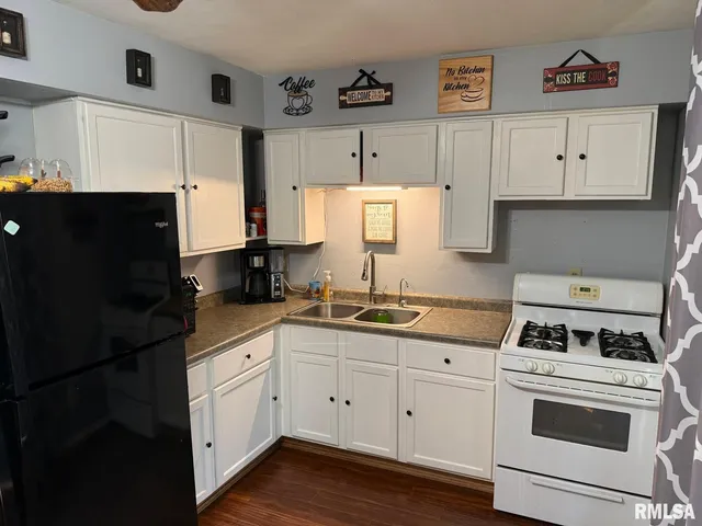 $178,000 | 14909 North Fruitland Lane, Chillicothe, IL 61523