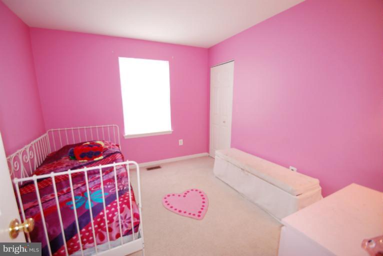 4 Robins Court Ridgely, MD 21660 - Photo 12 of 30 3rd Bedroom