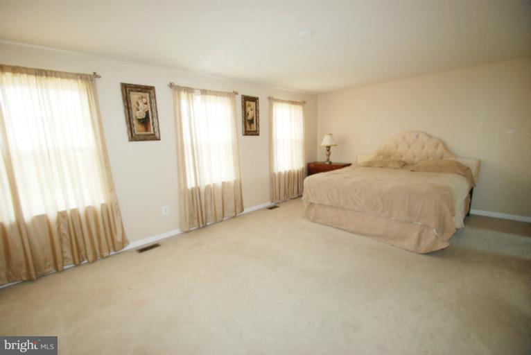 4 Robins Court Ridgely, MD 21660 - Photo 20 of 30 Bedroom (Master)
