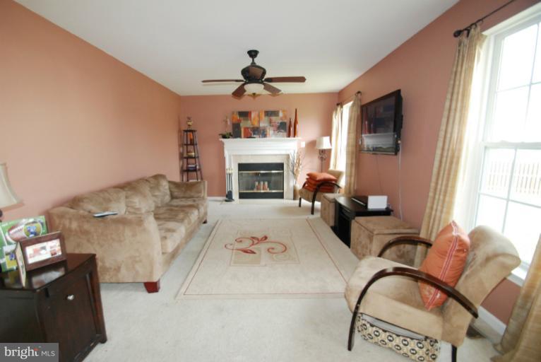 4 Robins Court Ridgely, MD 21660 - Photo 4 of 30 Family Room