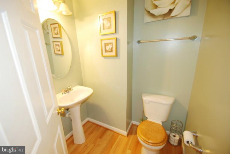 4 Robins Court Ridgely, MD 21660 - Photo 9 of 30 Half Bath